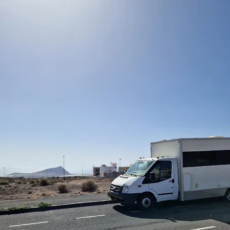 Camper Estatico Cerca Del Medano Y Aereopuerto *
