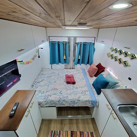 Camper Estatico Cerca Del Medano Y Aereopuerto Κάμπινγκ *