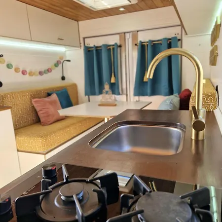 Camper Estatico Cerca Del Medano Y Aereopuerto Κάμπινγκ San Isidro (Tenerife)
